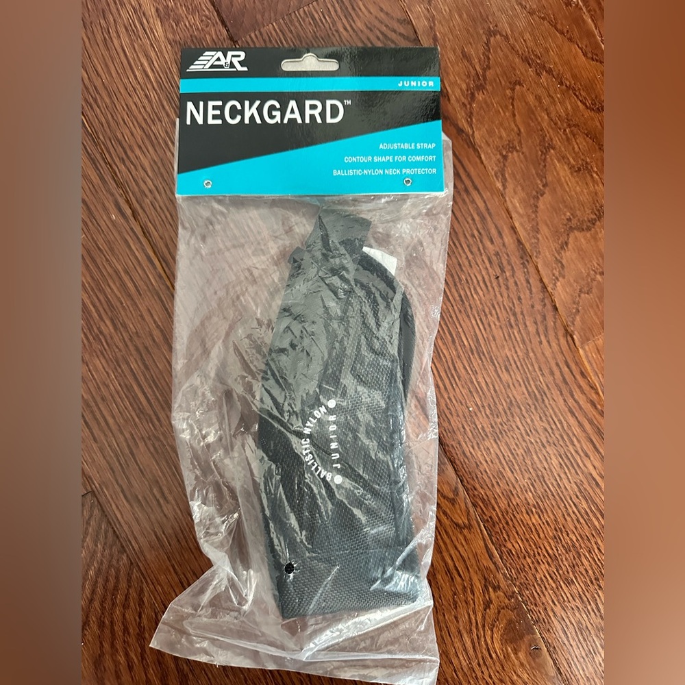 Source Unknown Black Neck Guard for Kids
